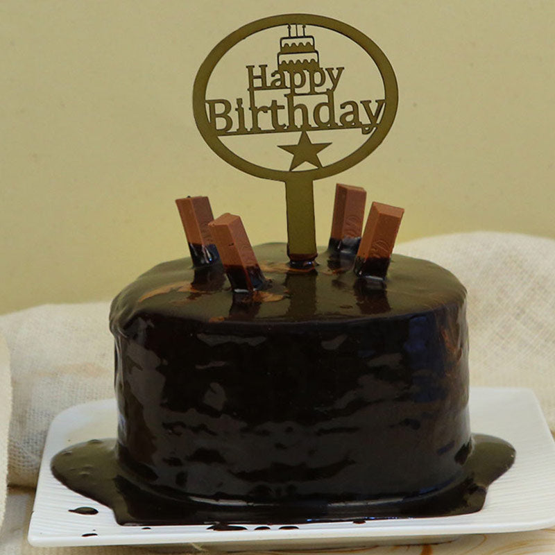 Kit Kat Pull me Up B'day Cake