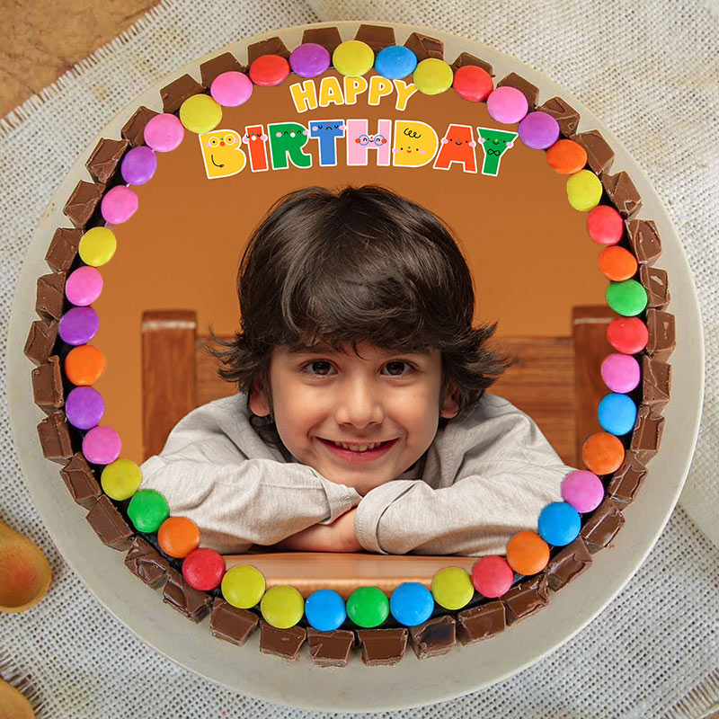 Kitkat N Gems Delicious Photo Cake