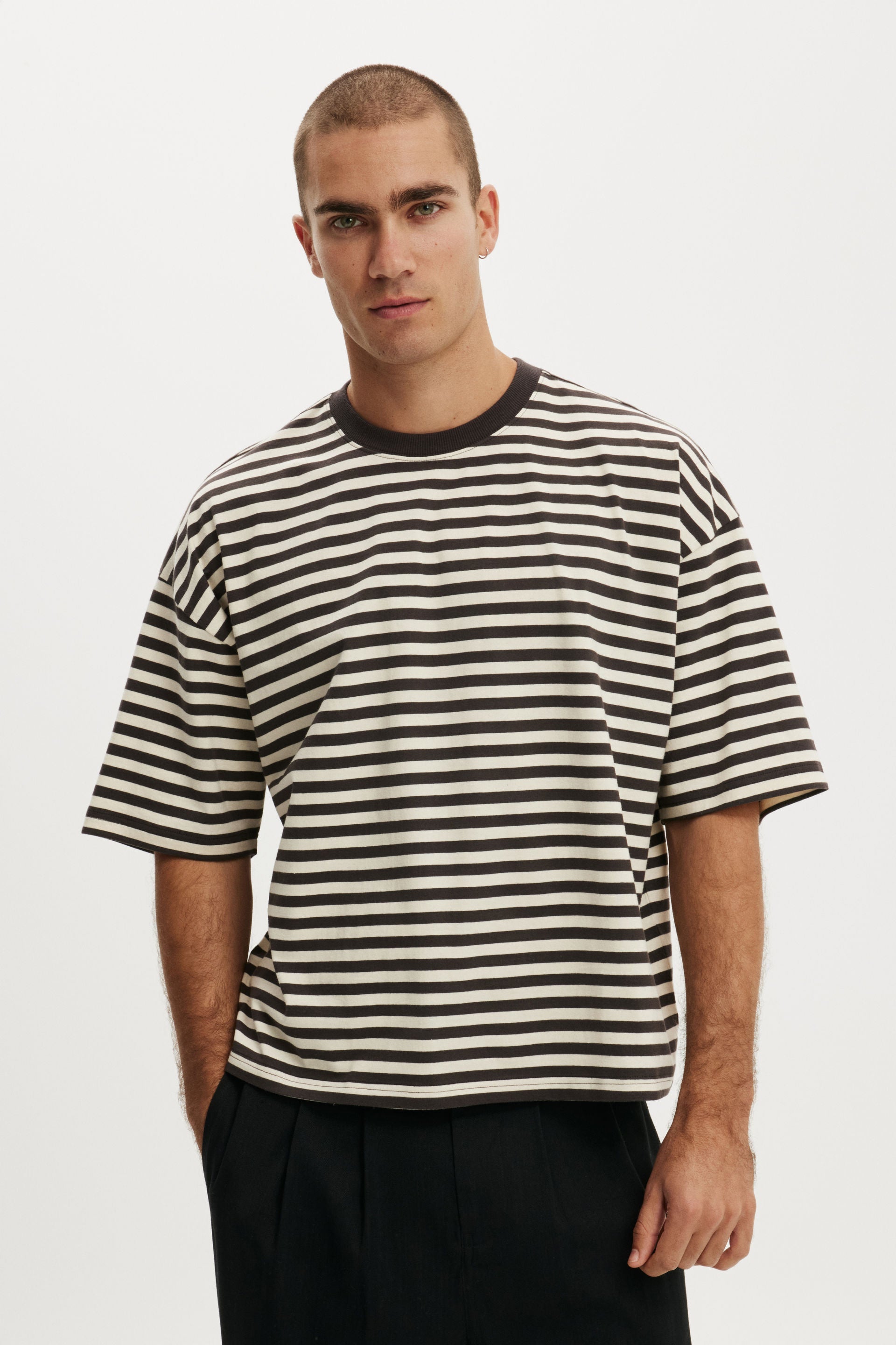 Cropped Fit T-Shirt