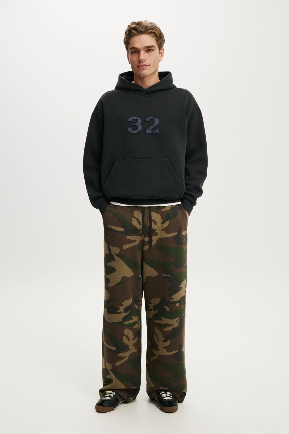 Super Baggy Track Pant - Cotton On